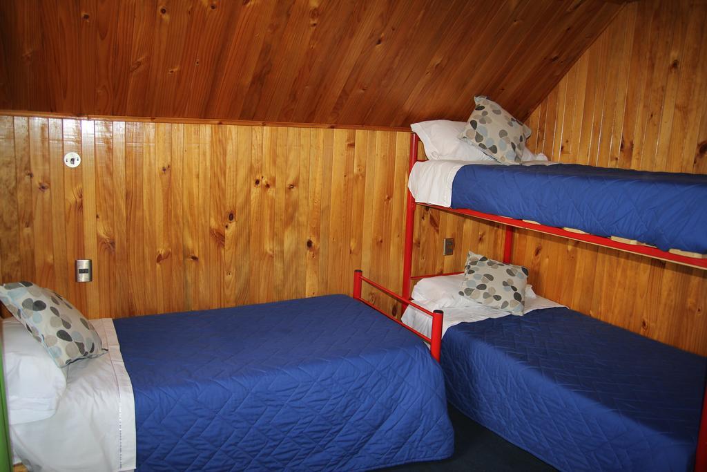 Hostel El Alcazar Villarrica Bagian luar foto