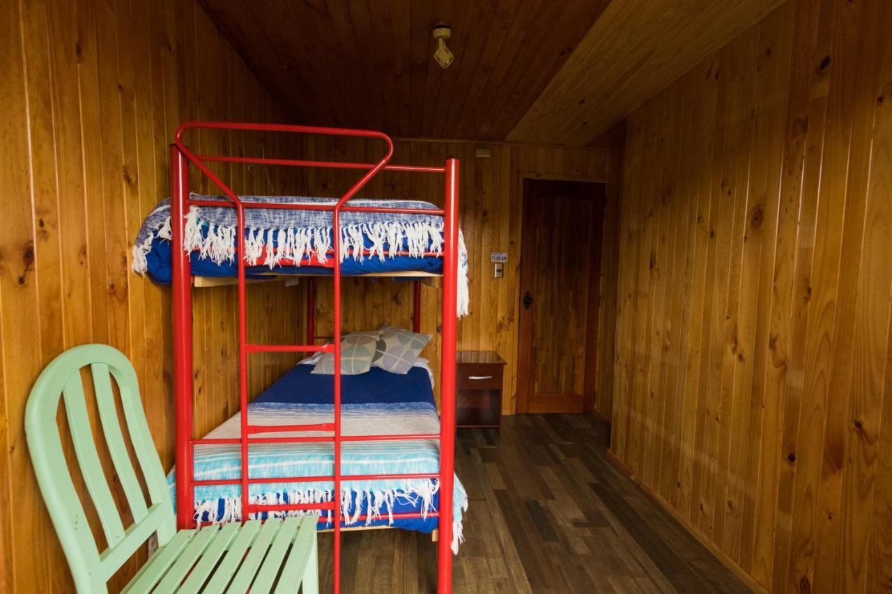 Hostel El Alcazar Villarrica Bagian luar foto